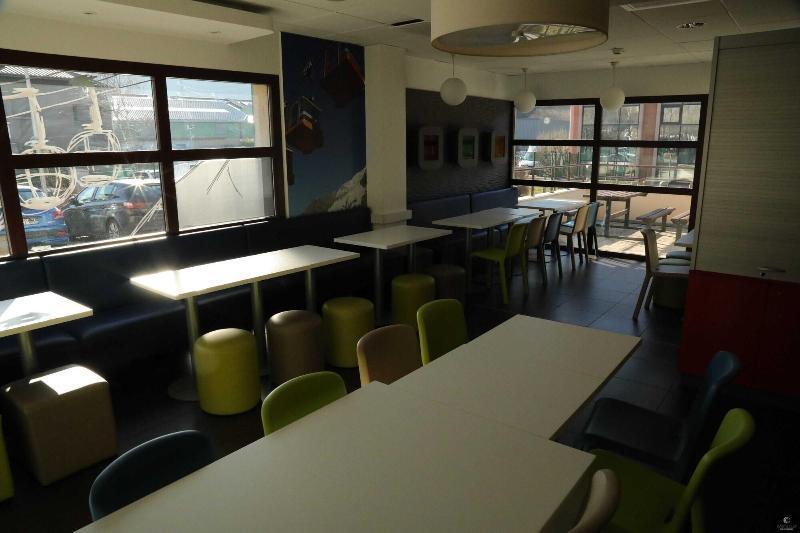 Ibis Budget Grenoble Sud Seyssinet Buitenkant foto