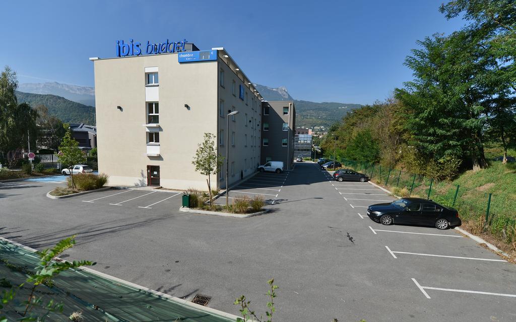 Ibis Budget Grenoble Sud Seyssinet Buitenkant foto