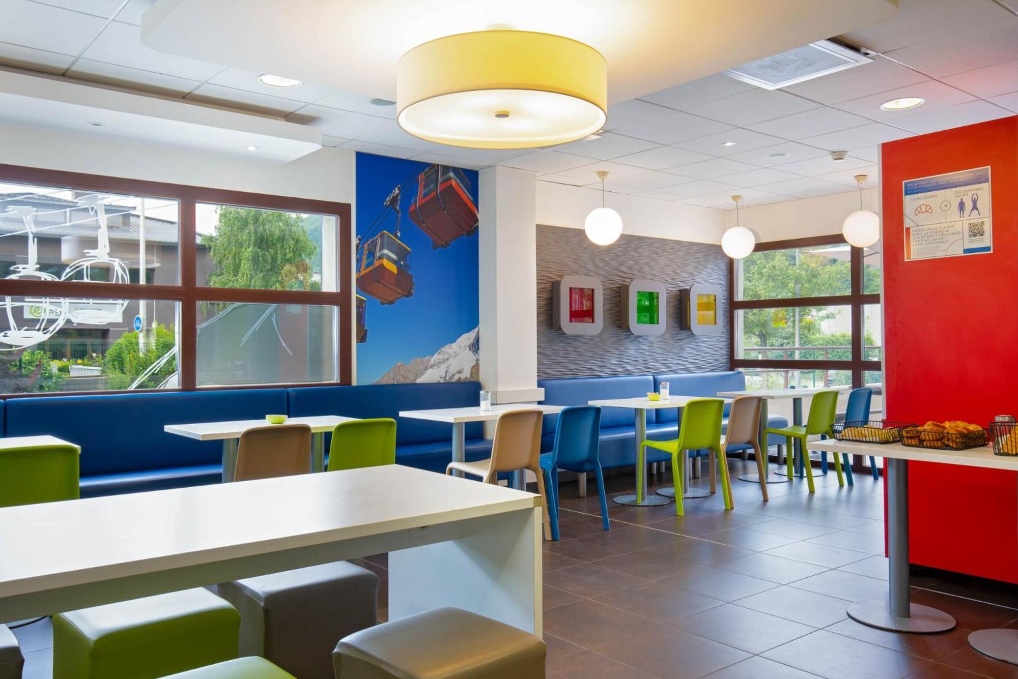 Ibis Budget Grenoble Sud Seyssinet Buitenkant foto