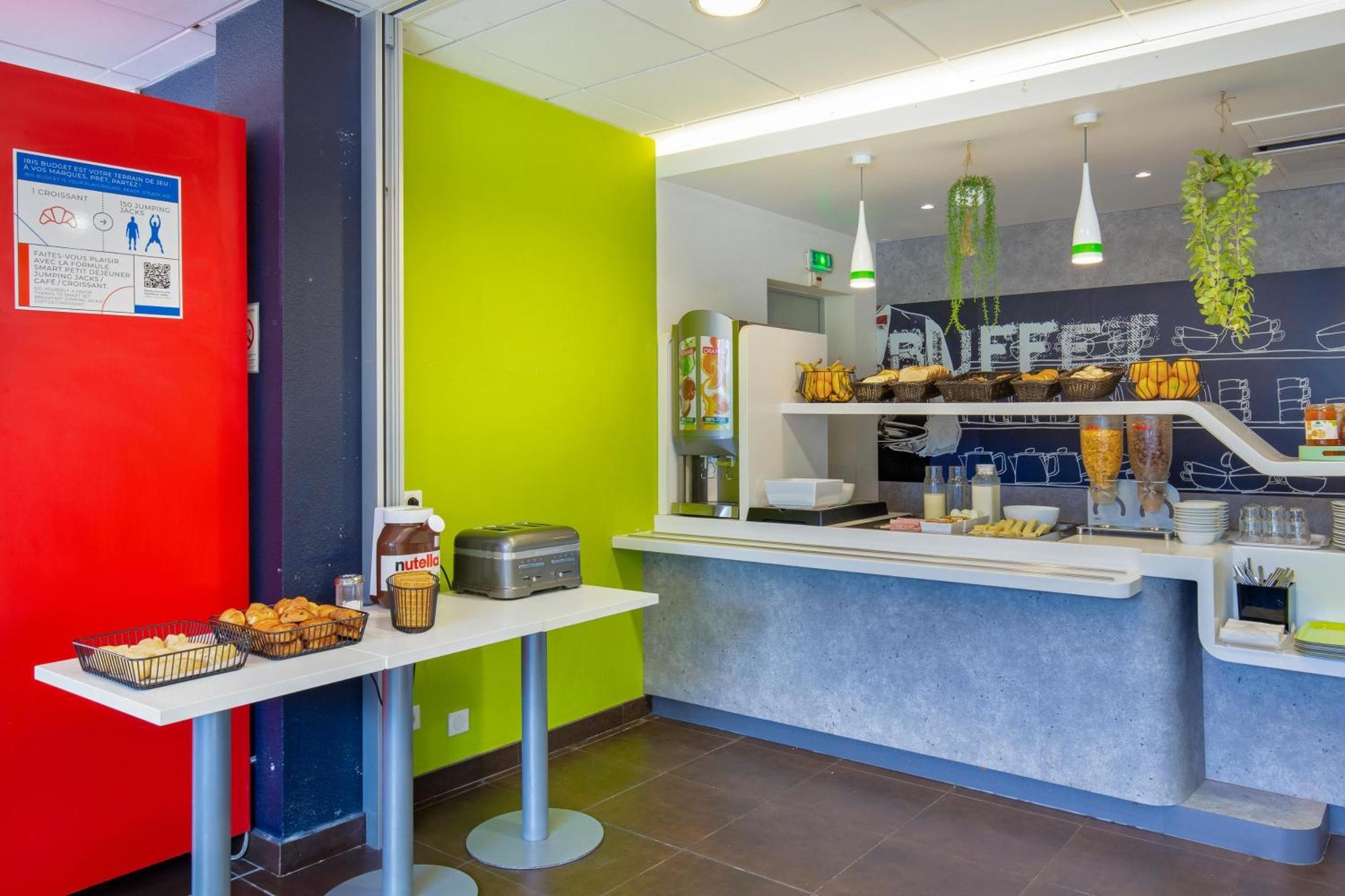 Ibis Budget Grenoble Sud Seyssinet Buitenkant foto