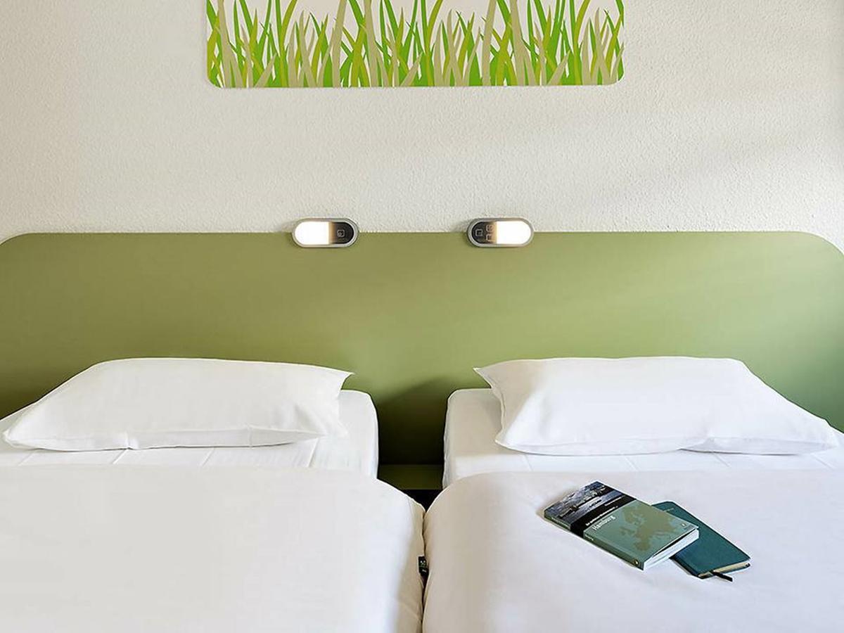Ibis Budget Grenoble Sud Seyssinet Buitenkant foto