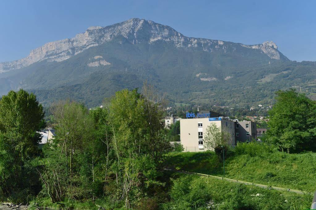 Ibis Budget Grenoble Sud Seyssinet Buitenkant foto