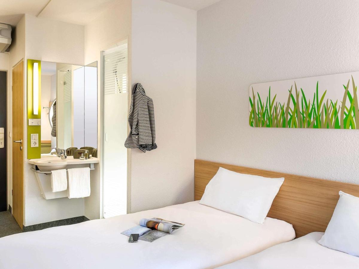 Ibis Budget Grenoble Sud Seyssinet Buitenkant foto
