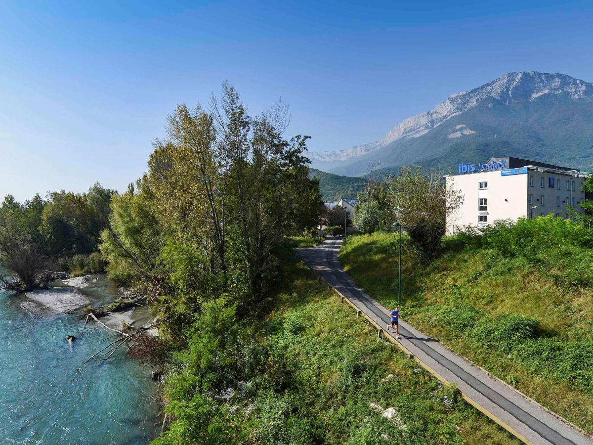 Ibis Budget Grenoble Sud Seyssinet Buitenkant foto