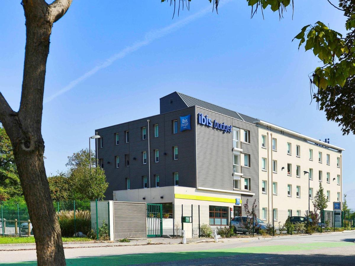 Ibis Budget Grenoble Sud Seyssinet Buitenkant foto
