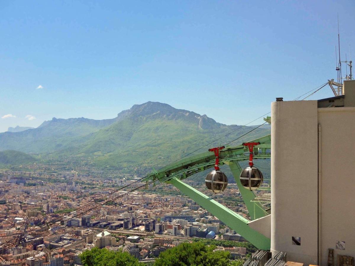 Ibis Budget Grenoble Sud Seyssinet Buitenkant foto